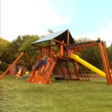 Aire de jeux Peak Junior avec toit en bois
