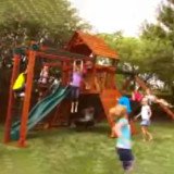 Aire de jeux Peak Junior avec toit en bois