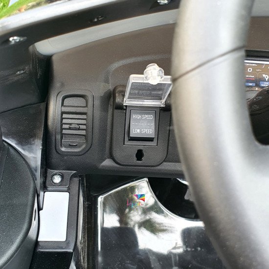 Style Dodge Ram Police Voiture électrique pour enfants 12 volts