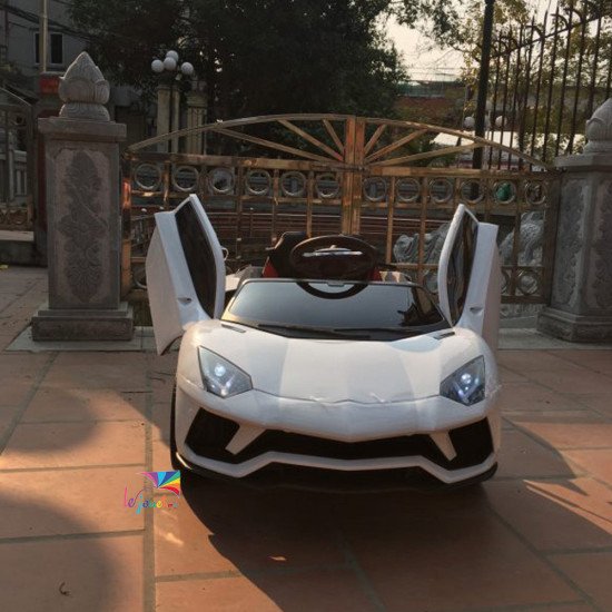 Voiture électrique enfant Lamborghini 12V | Portes papillon | LEJOUET.MA