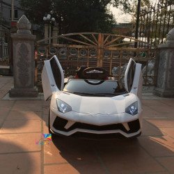 La voiture électrique style Lamborghini 12V