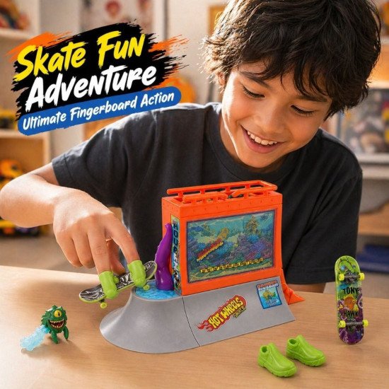 Hot Wheels Monster Trucks Arena Smashers Bone Shaker HGT91