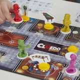 Cluedo Junior Hasbro C1293 | Le mystère du gâteau