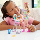 Barbie Skipper Babysitters Chaise Haute Repas HTK35