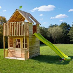 Maisonnette cabane en bois FSC® avec toboggan vert pomme LOFT TP Toys