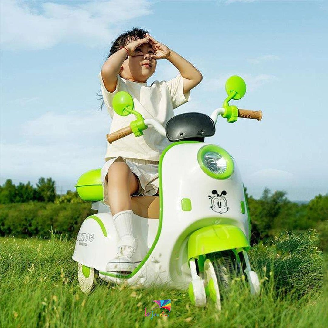 Moto électrique pour Enfants 12 V Style Vespa WN 258 6 Moto électrique pour Enfants 12 V Style Vespa WN 258 – Image 6