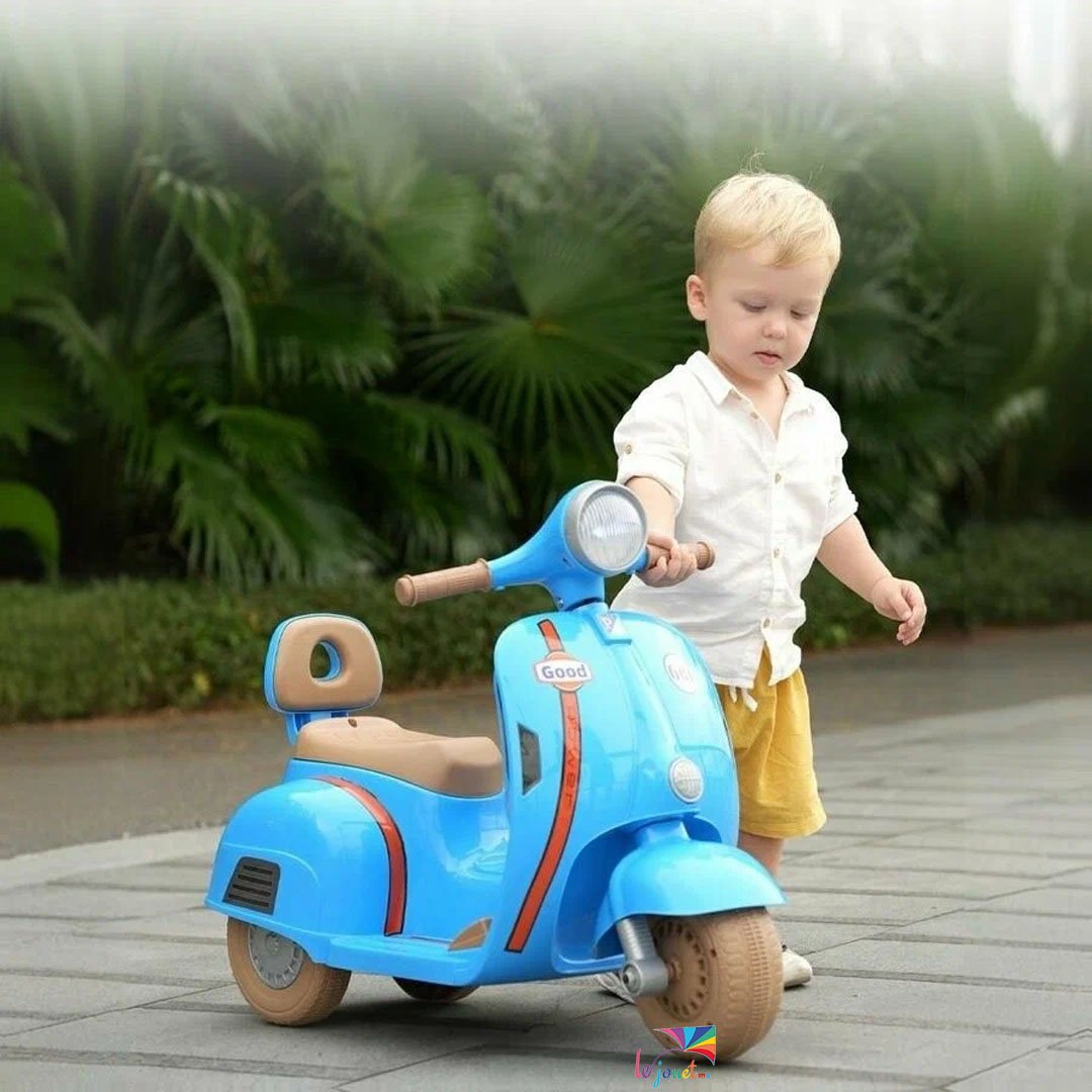 Moto électrique pour enfants Style Vespa 12V 3 Moto électrique pour enfants Style Vespa 12V